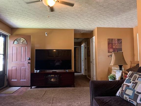 2nd image of 1354 Hilton Dr