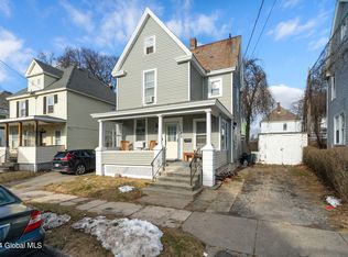 1025 Forest Rd, Schenectady, NY 12303