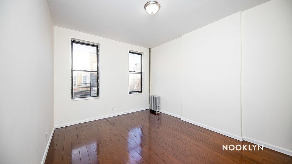 1st image of 160 Wilson Ave #2B