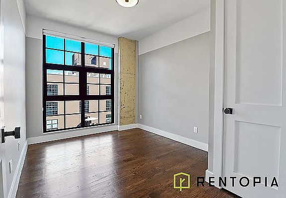 3rd image of 187 Kent Ave #315