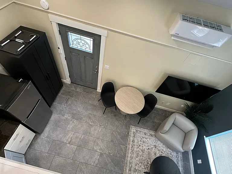 1 W Hollister St #3 — Photo 12
