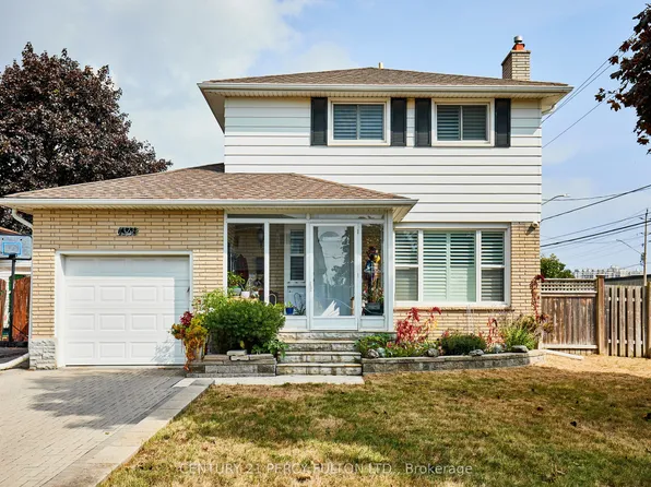 1349 Somerville St N, Oshawa, ON L1G 4L3