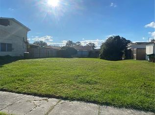 1616 Green Acres Rd, Metairie, LA 70003