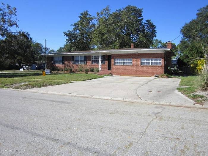 1st image of 3104 Overhill Dr