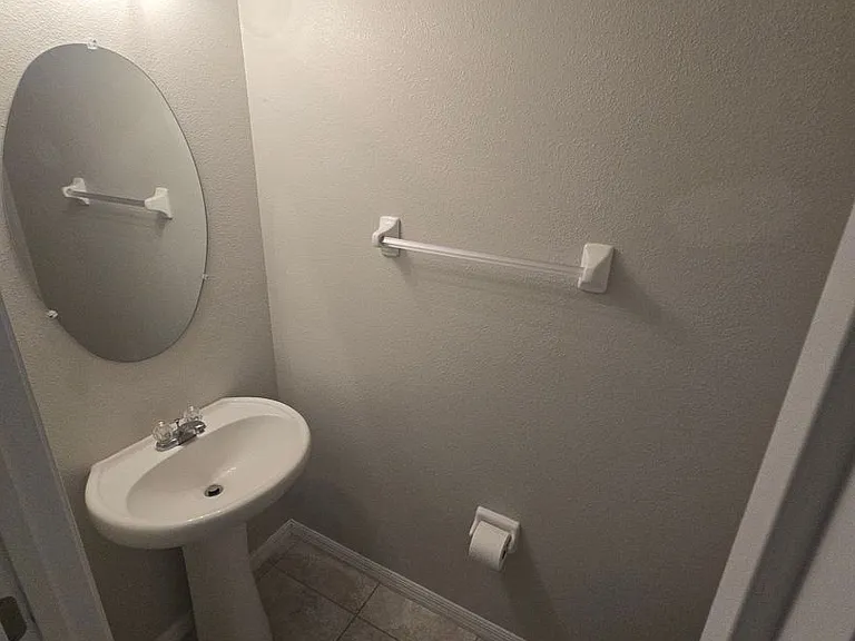 12961 Utopia Gardens Way — Photo 25
