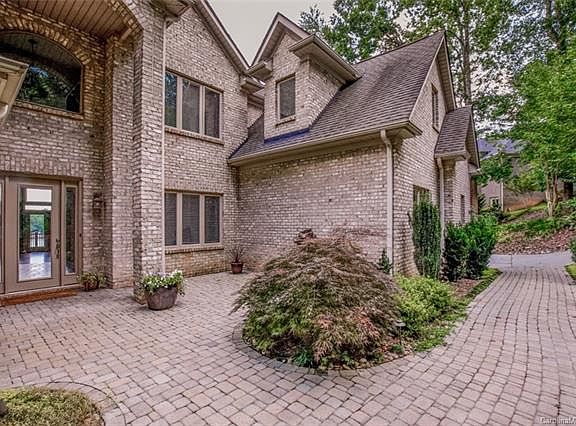 3rd image of 190 Pinnacle Shores Dr