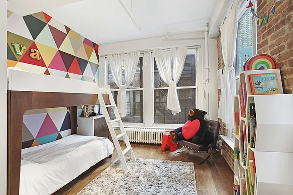 Sold by Compass | media 5