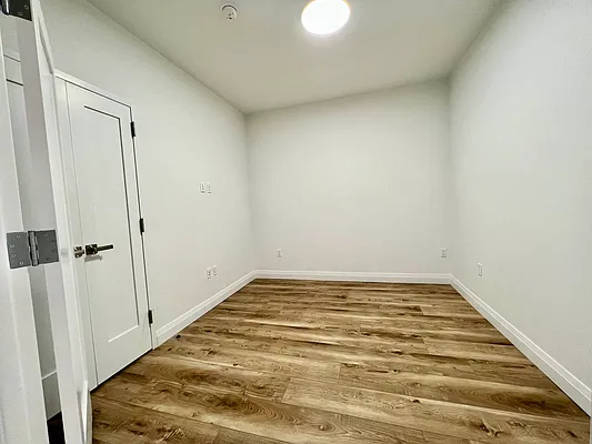 Rented by AmeriMutual Mortgage | media 19