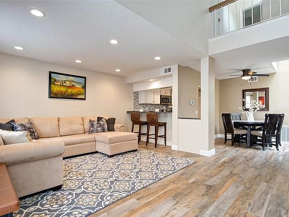 4th image of 2156 San Michel Dr E Unit B
