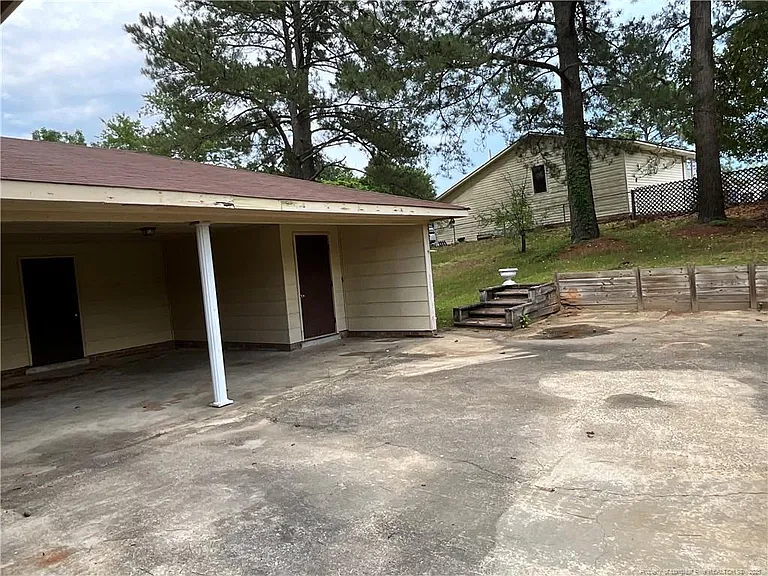 2235 Memory St — Photo 22