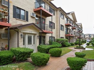 5159 N East River Rd APT 208D, Chicago, IL 60656