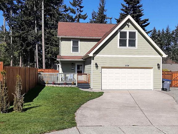 2nd image of 924 Seamount Dr