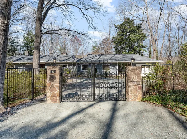 32 Mount Bolus Rd, Chapel Hill, NC 27514