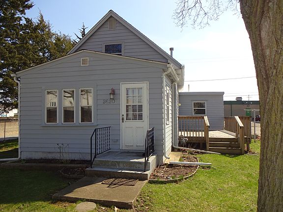 2nd image of 2620 19th St