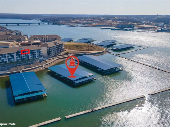 1220 Lands End Pkwy #408, Osage Beach, MO 65065