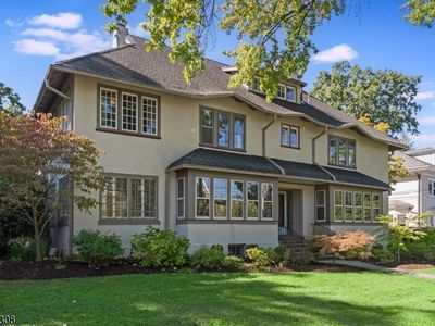 30 Plymouth St, Montclair, NJ, 07042