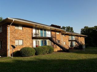 670 Georgia Ave, Forest Park, GA 30297