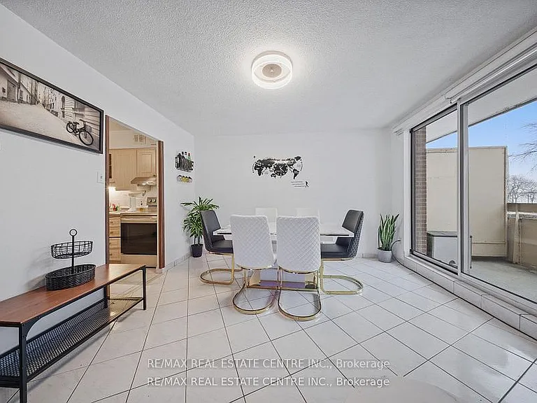3577 Derry Rd E #207 — Photo 14