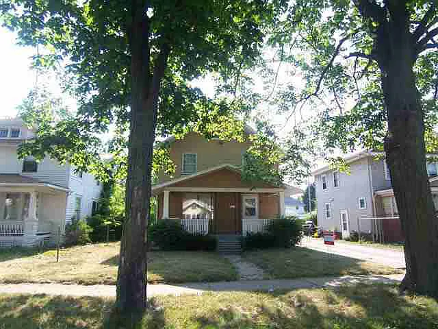 914 Diamond photo 1