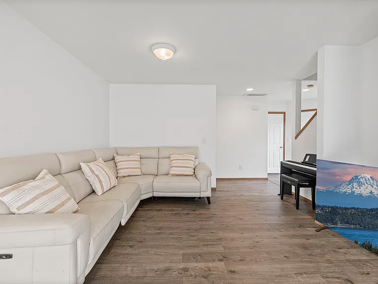 306 Poppy Rd #A — Photo 4