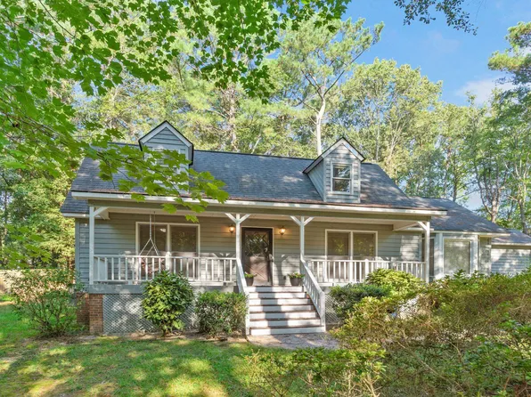 6608 Rose Bay Ct, Willow Spring, NC 27592