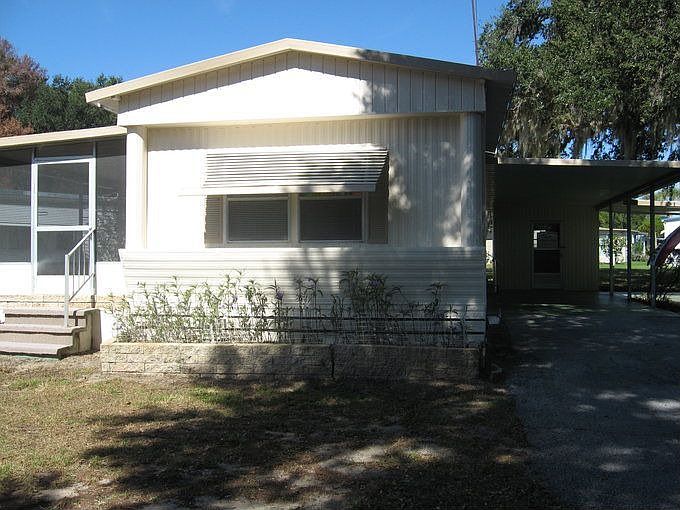 1st image of 13049 Lemon Ave