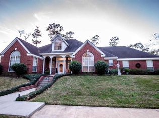 1254 E Pineshadows Dr, Sour Lake, TX 77659