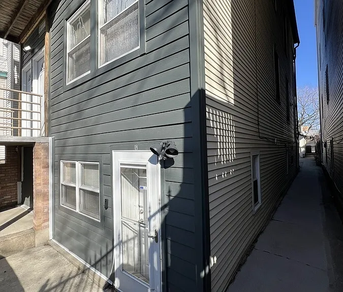 3119 N Oakley Ave #GDN — Photo 9