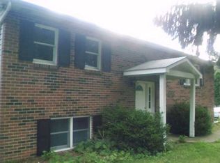 110 Alderson Rd, Saxonburg, PA 16056