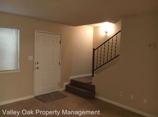 1240 N Olive Ave APT F, Turlock, CA 95380