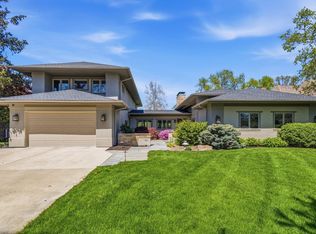 60 Greencroft Dr, Champaign, IL 61821