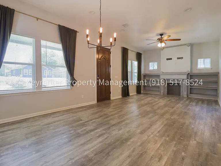 1324 N Cheyenne Ave — Photo 14