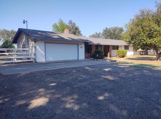 2320 Shady Ln, Anderson, CA 96007