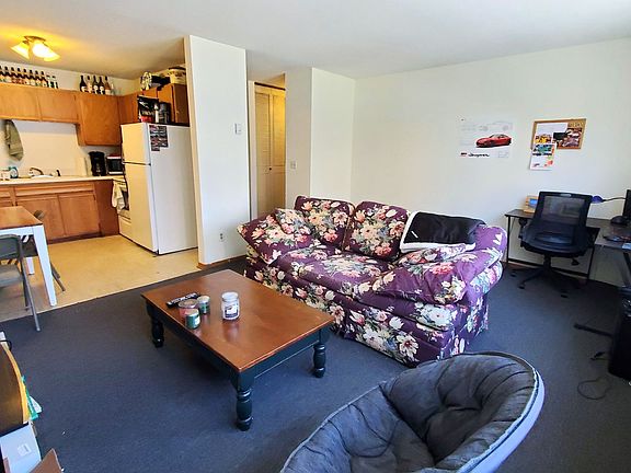 5th image of 1108 8th St SE APT 204