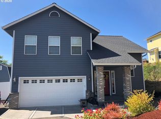 251 Summerwood St, Roseburg, OR 97471