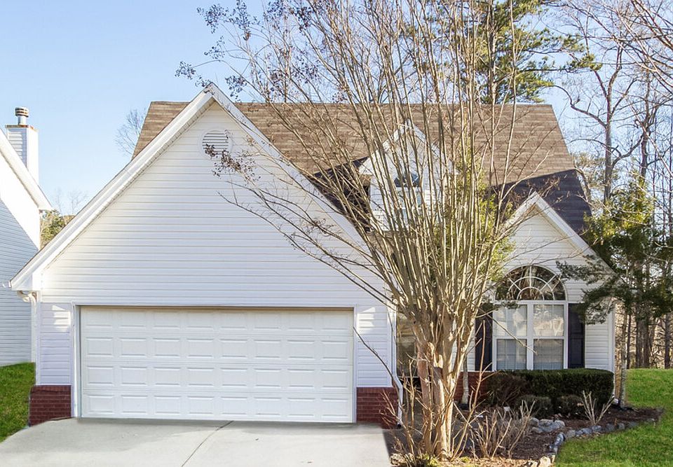 1st image of 300 Kentshire Pl