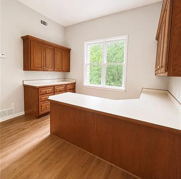 3235 Bentwood Close — Photo 22