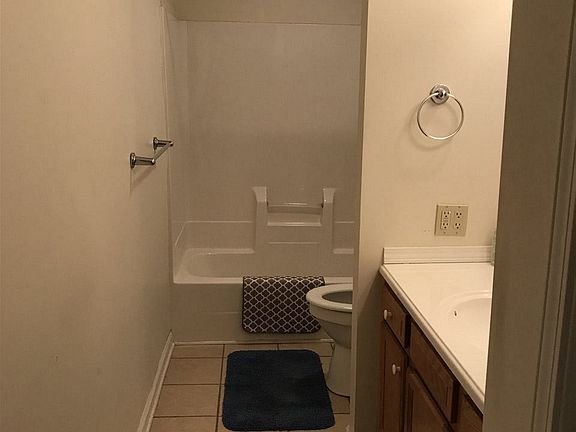 5th image of 614 Greene Dr