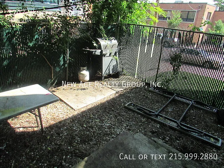 3203 Winter St — Photo 8