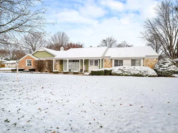 502 Brentwood Dr, Morris, IL 60450