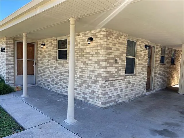 4522 Park Dr S — Photo 2
