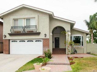 145 N Edgemar Cir, Anaheim, CA 92807