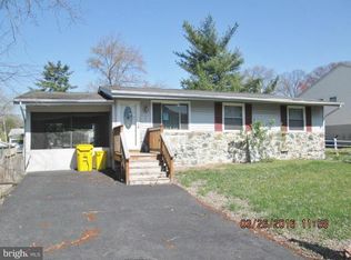 702 212th St, Pasadena, MD 21122