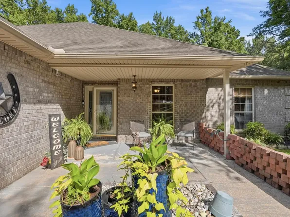 2314 Peeler Bend Rd, Benton, AR 72019