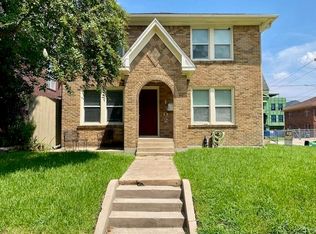1302 W Pierce St, Houston, TX 77019
