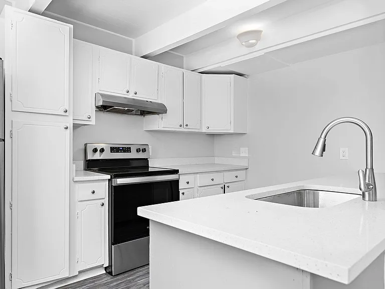 Redwood Village Townhomes — Photo 1
