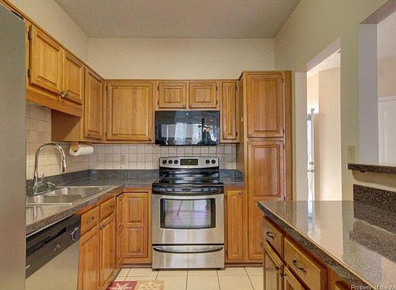 2nd image of 1356 Lake Dr #0