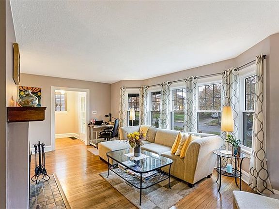 5th image of 3315 Altamont Ave