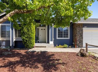 8802 Clothier Ln, Cotati, CA 94931