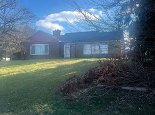 1210 Ross Ave, Ford City, PA 16226